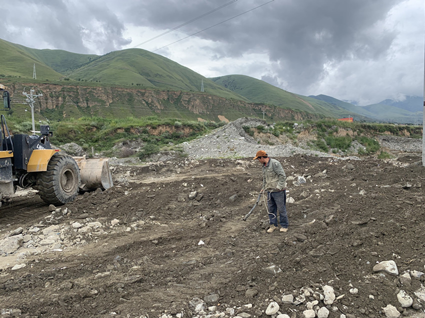 圖為施工.jpg 圖為施工.jpg