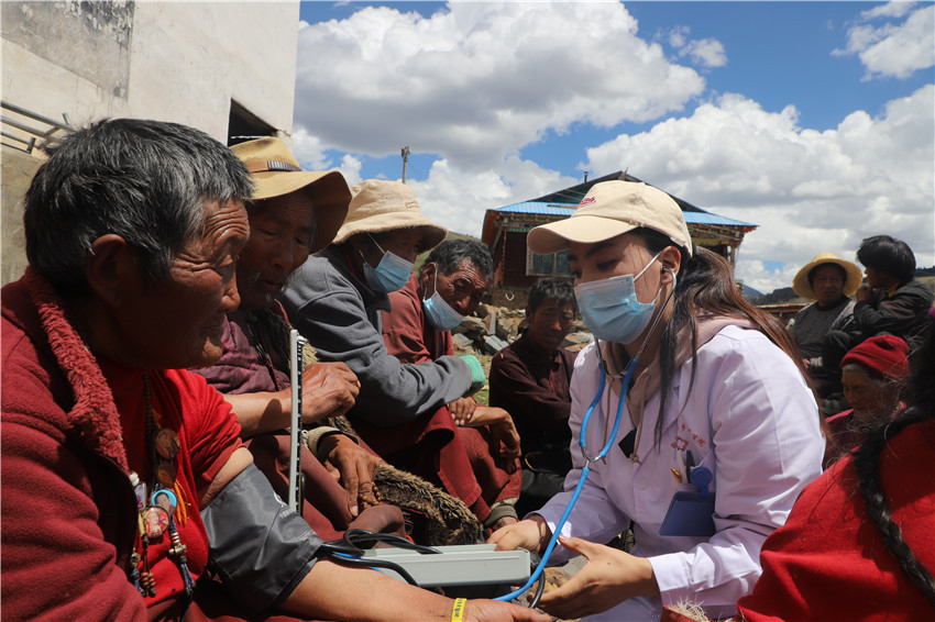 圖為沈富瓊.jpg 圖為沈富瓊.jpg